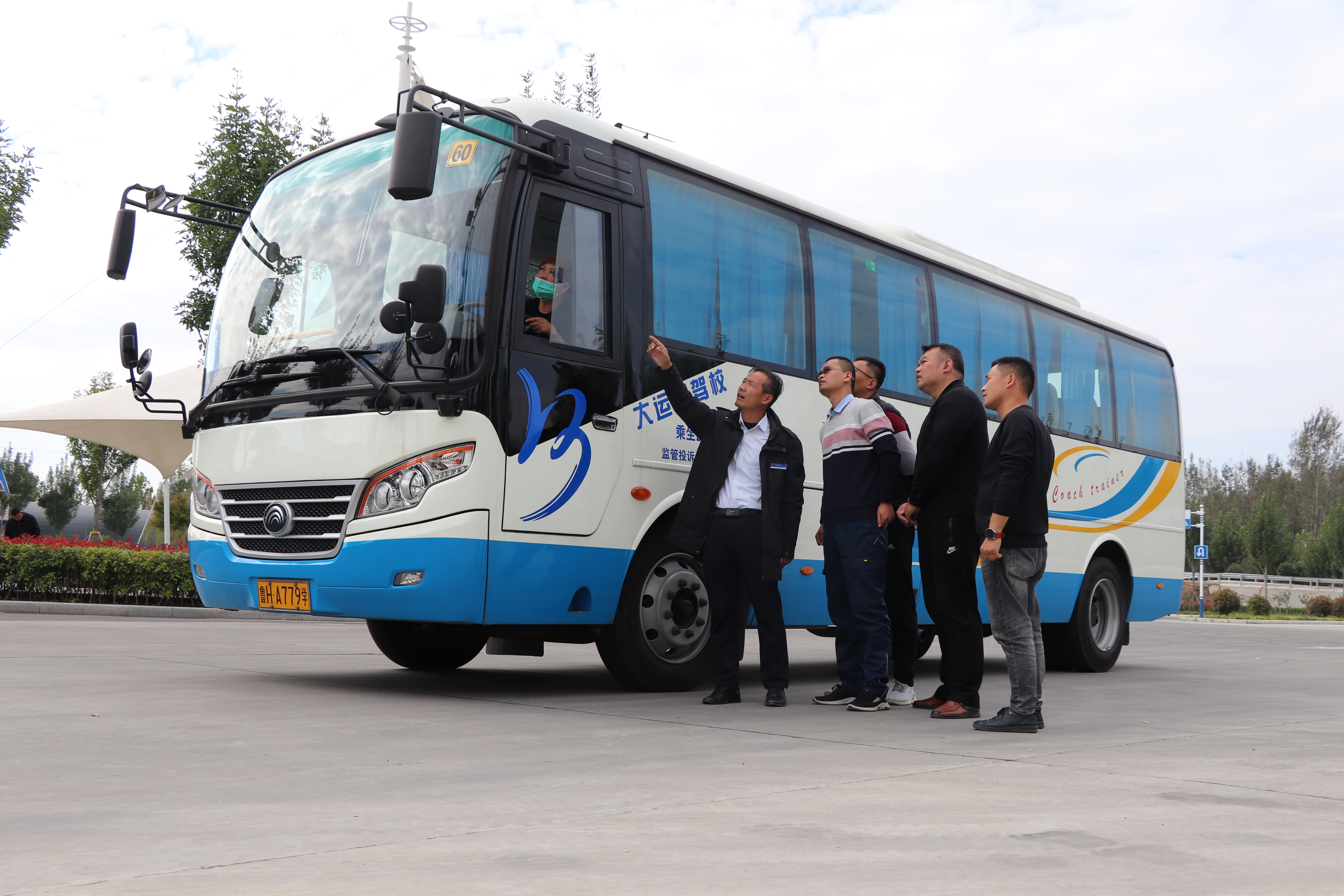 【濟寧大運河駕?！俊半p十一”學車鉅惠，大車直降千元！(圖5)