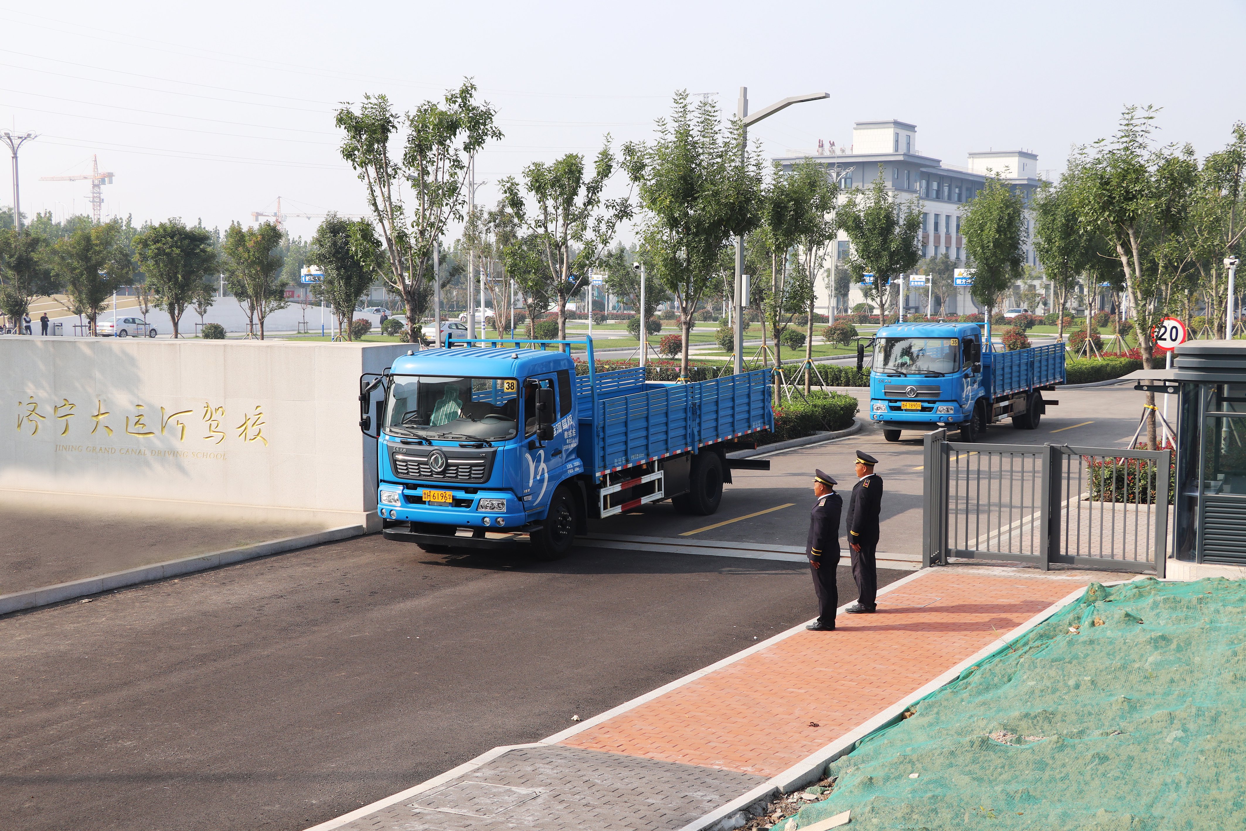 【濟寧大運河駕?！俊半p十一”學車鉅惠，大車直降千元！(圖2)