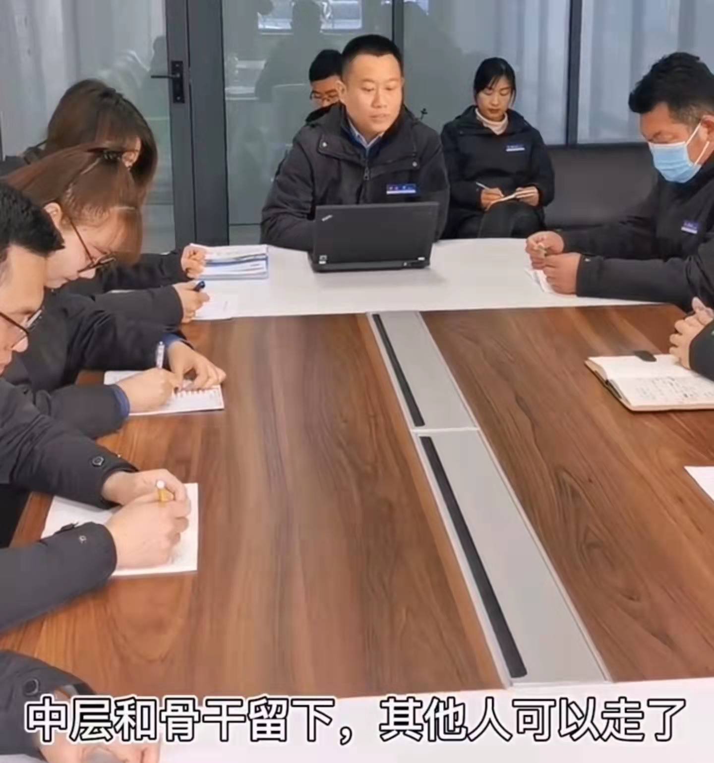 【濟(jì)寧大運(yùn)河駕?！筷P(guān)注我校官方抖音號(hào)，觀看更多精彩視頻！(圖5)