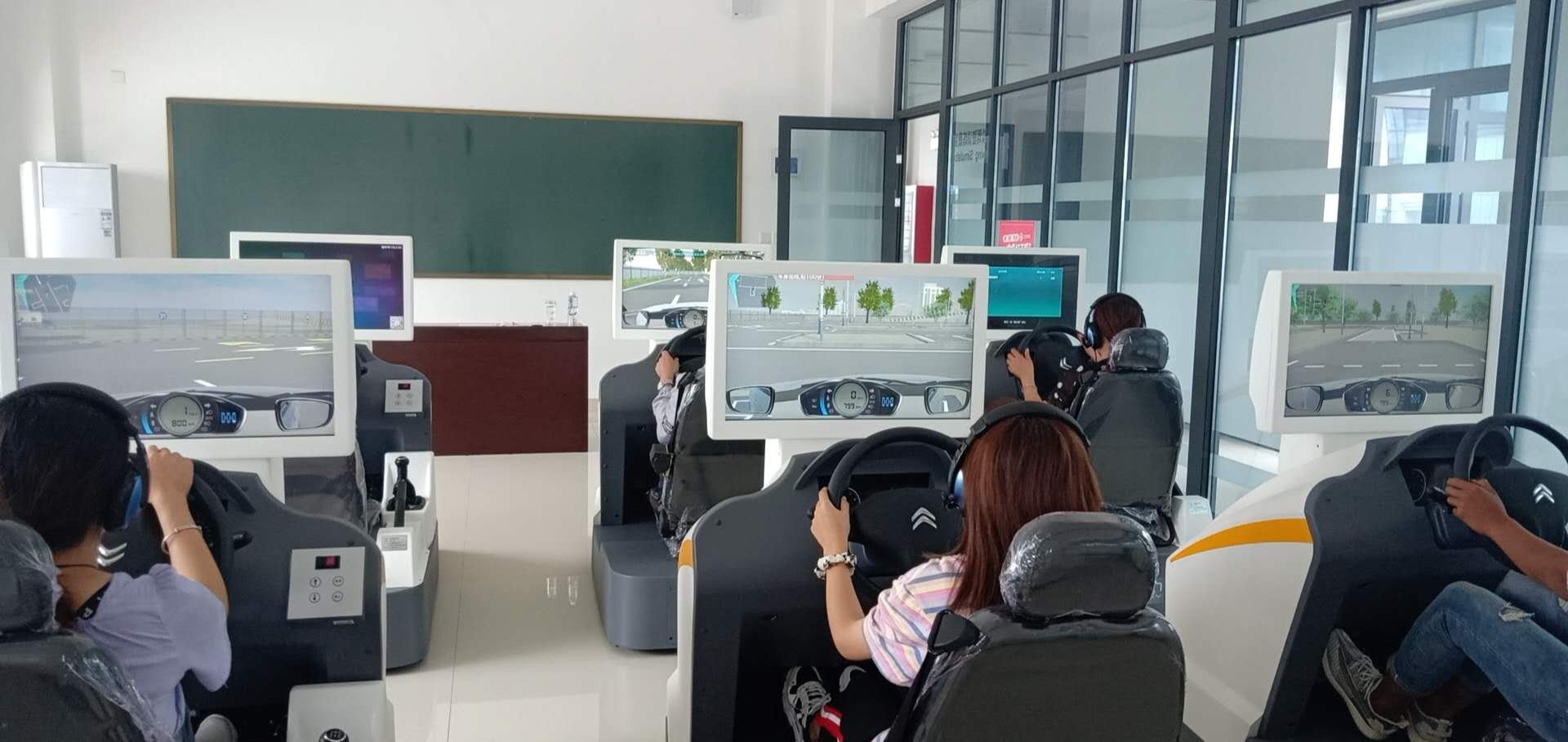 【濟(jì)寧大運(yùn)河駕?！緼I智能學(xué)車來了——駕校要發(fā)生大變化了！(圖11)