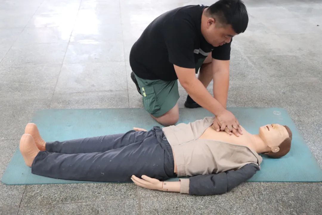 【濟(jì)寧大運(yùn)河駕校】客貨運(yùn)上崗證培訓(xùn)進(jìn)行中，早報(bào)名早拿證！(圖3)