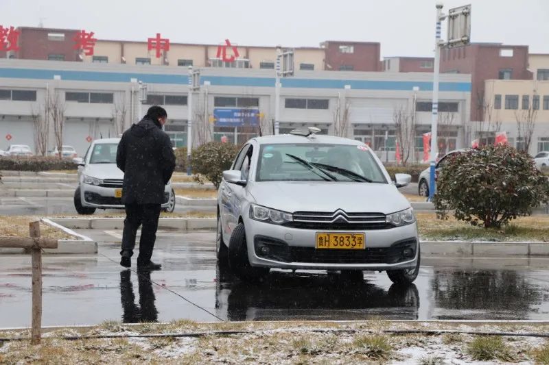 【濟寧大運河駕?！啃⊙┮阎粒雽W車的你不要再等啦！(圖2)