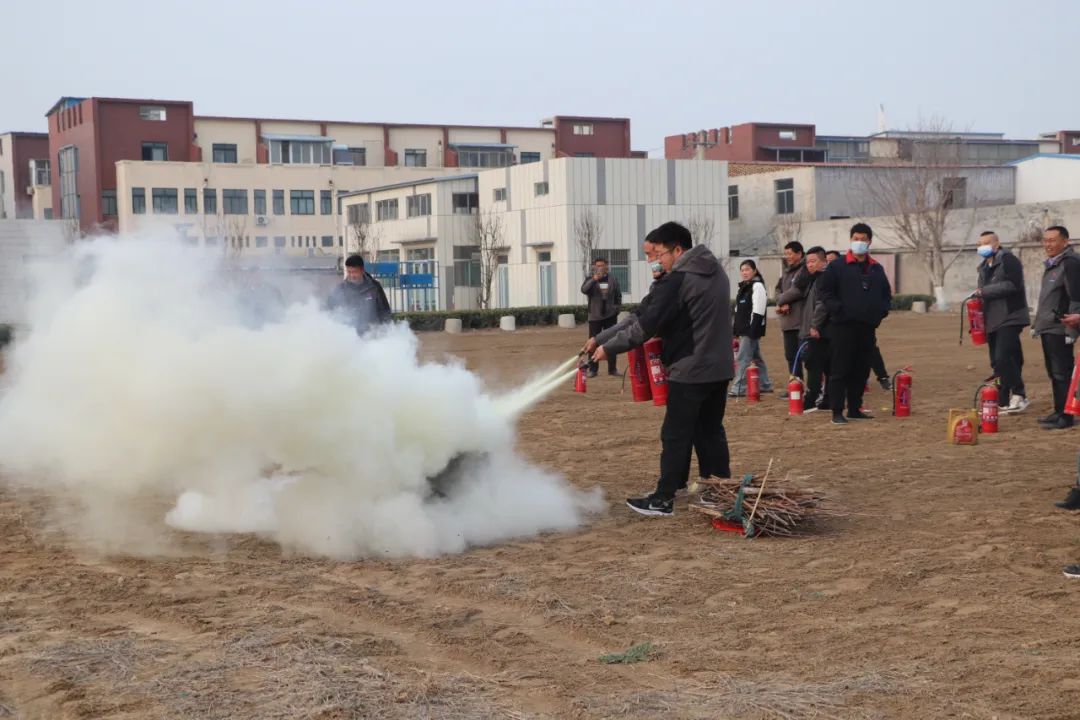 【濟寧大運河駕?！?024春季消防安全演練活動順利開展！(圖3)