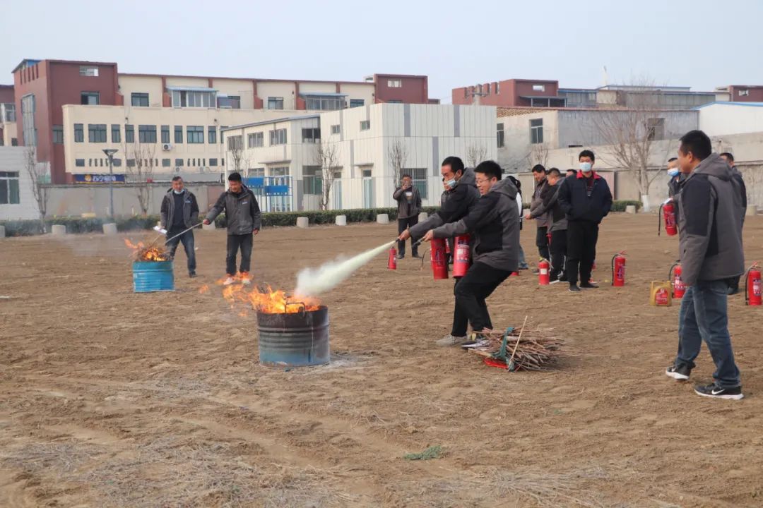 【濟寧大運河駕?！?024春季消防安全演練活動順利開展！(圖5)