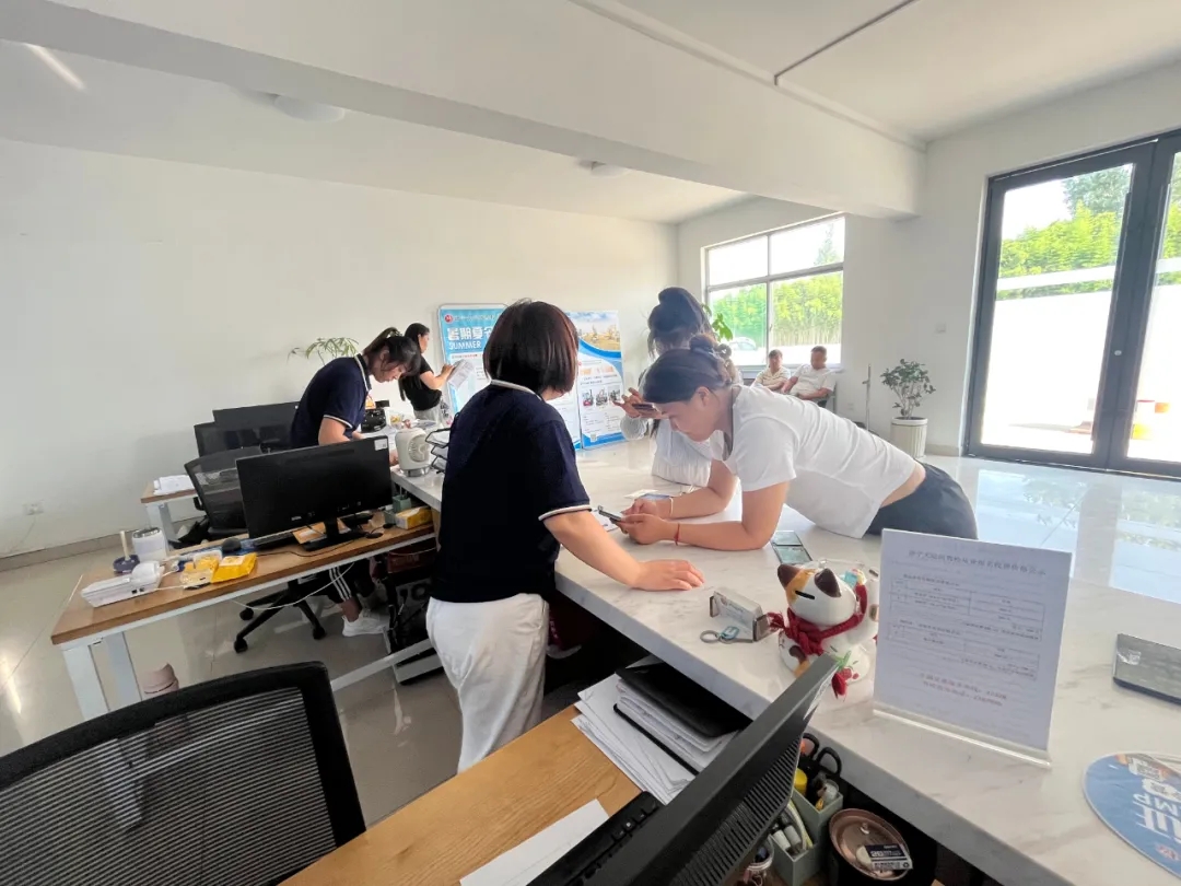 【濟(jì)寧大運(yùn)河駕?！扛呖贾蟆巴瑢W(xué)們”都迫不及待來學(xué)車！(圖3)