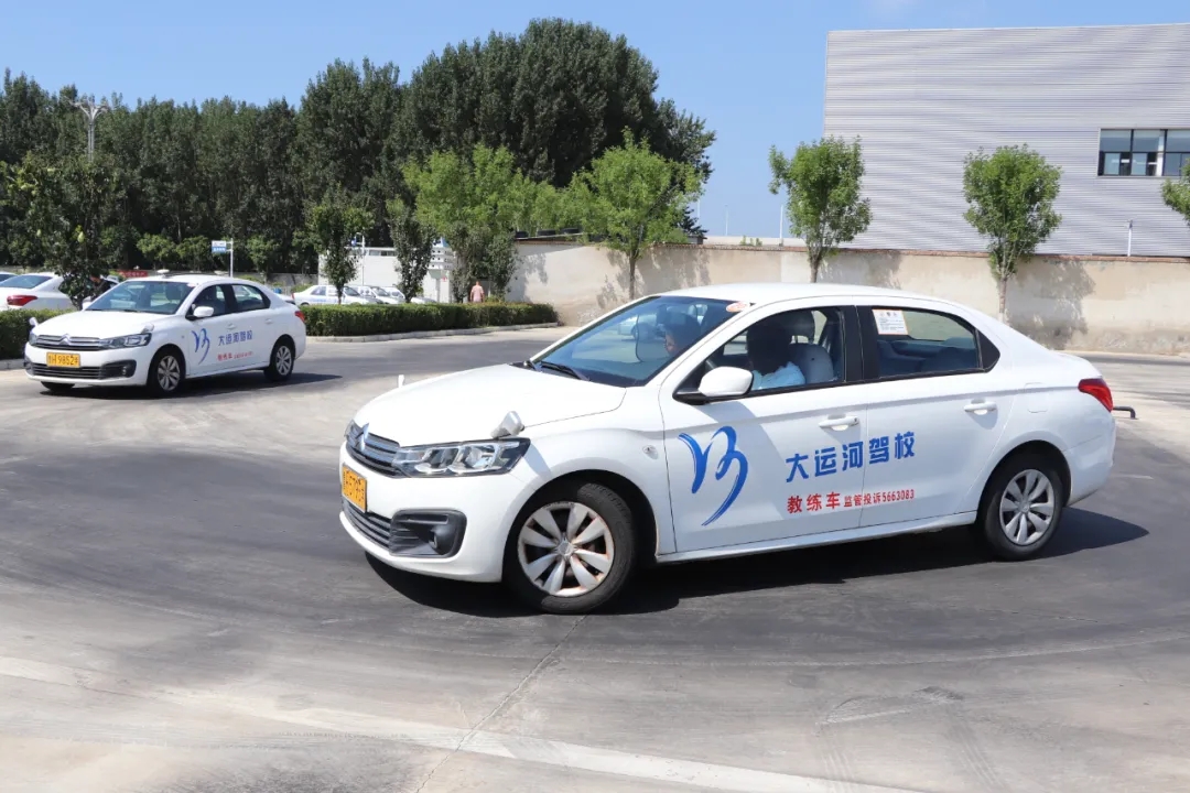 【濟寧大運河駕?！俊癈2自動擋”簡單易學，拿證速度更快！(圖1)