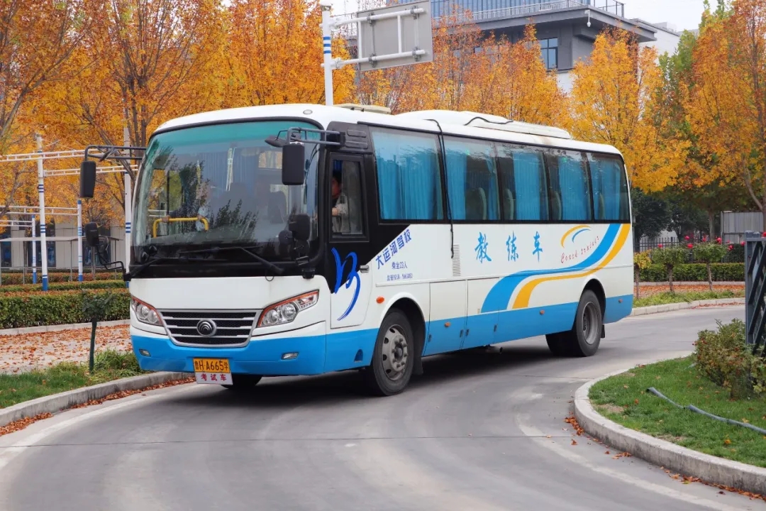 重大變化！公安部：大中型客貨車準(zhǔn)駕年齡上限延長至63歲！(圖3)