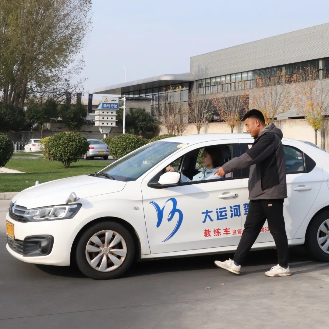 濟(jì)職24屆首批報(bào)名新同學(xué)，已順利拿證！(圖3)