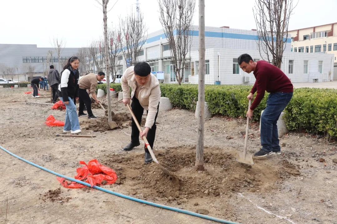 駕校春日行動(dòng)：“植”此青綠，共筑綠意之路(圖7)