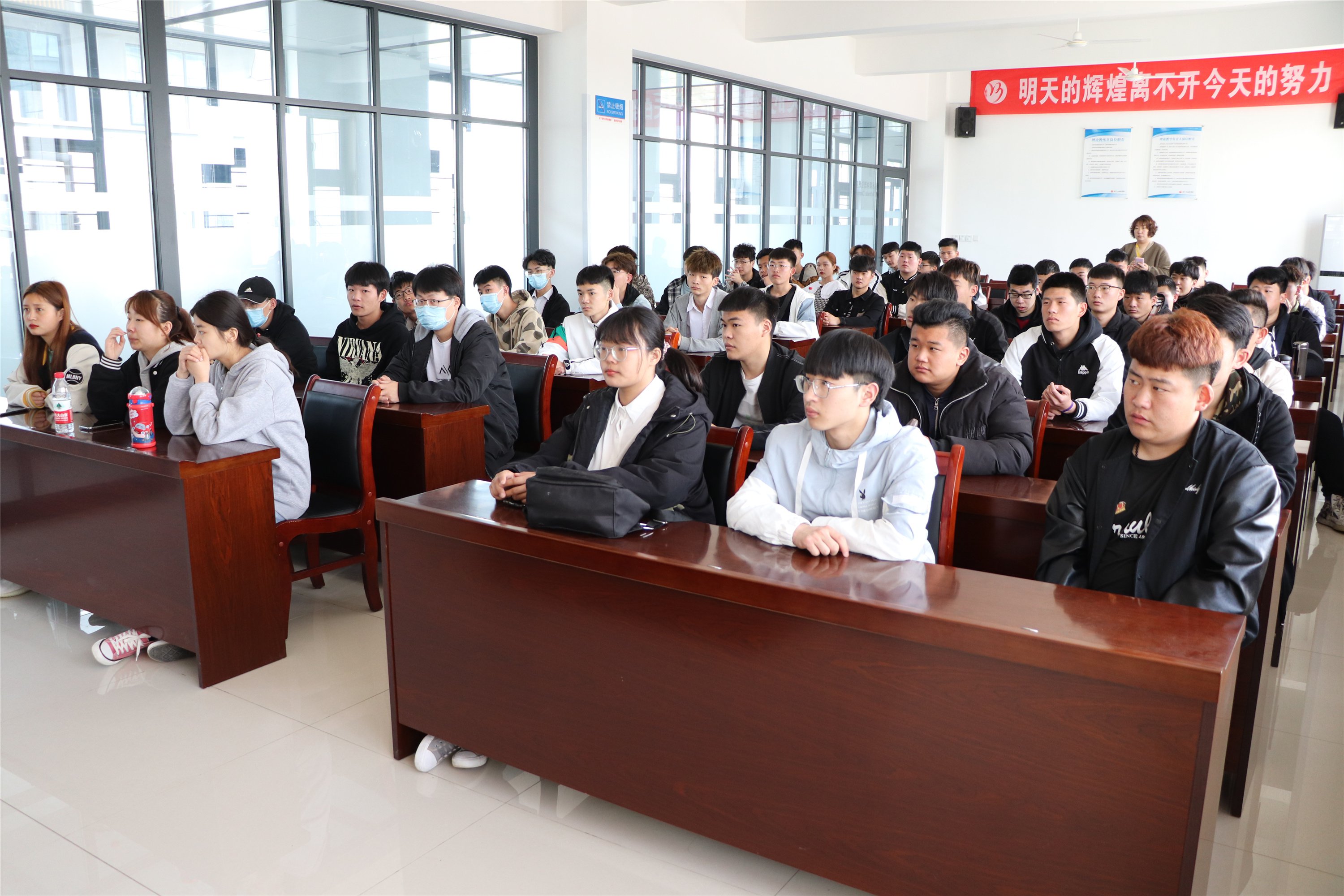 新學(xué)期，春色已如許，你準(zhǔn)備好了嗎？(圖1)