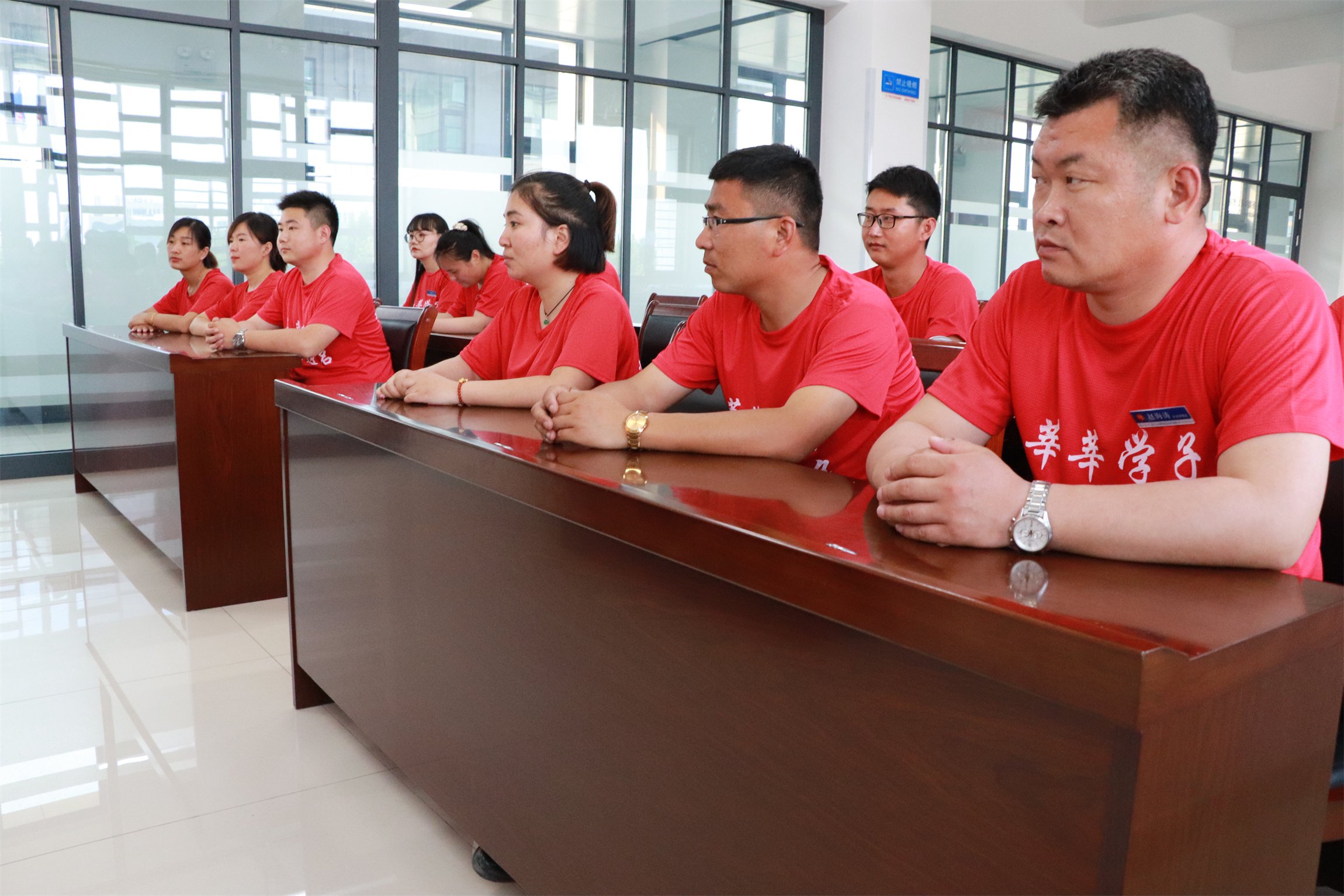 【濟(jì)寧大運(yùn)河駕?！繍?ài)心送考，為莘莘學(xué)子保駕護(hù)航！(圖5)