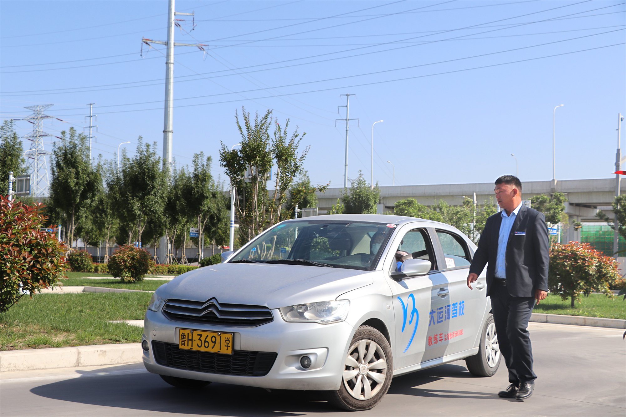 【濟(jì)寧大運(yùn)河駕?！坑H，你再不考本駕照，又要過年了！(圖7)