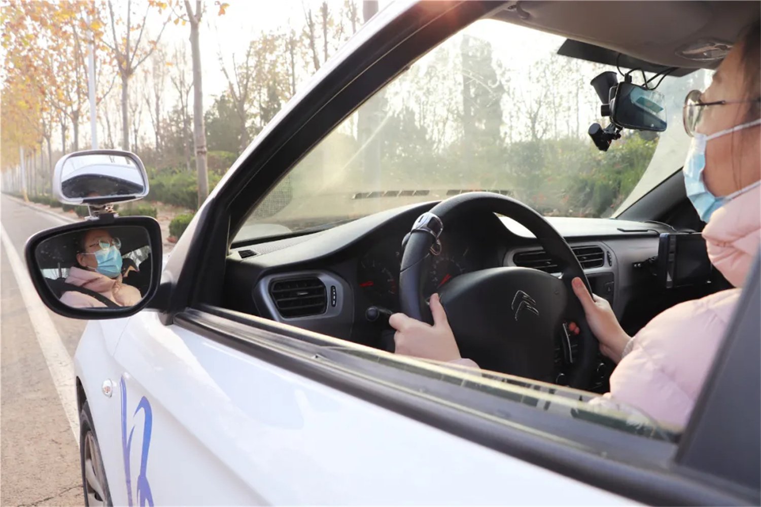 【濟寧大運河駕?！拷輬螅∽ＹR我校C2考試合格率100%！(圖6)